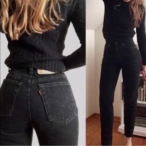 Black Vintage Levi’s (mom jeans high waisted)🤩⚡️